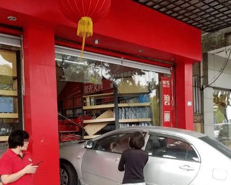 顺德车祸最新爆料,悲剧现场细节曝光，真相渐浮水面